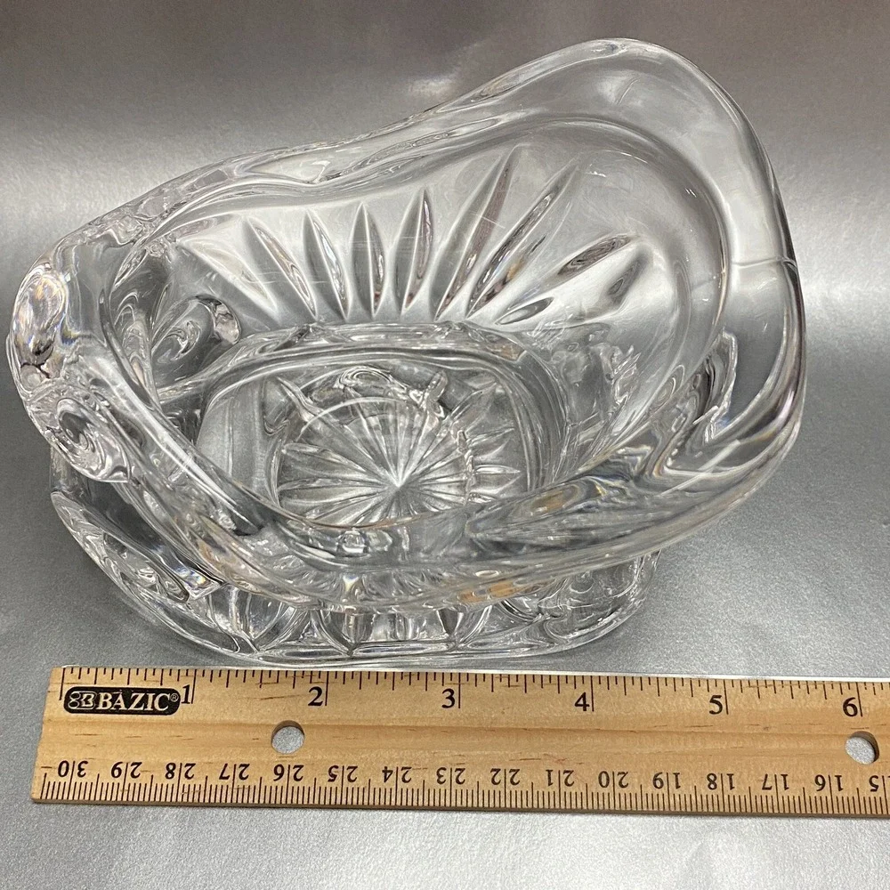 Vintage Crystal Glass Sleigh Candy‎ Dish Bowl Candle Holder Christmas Decoration